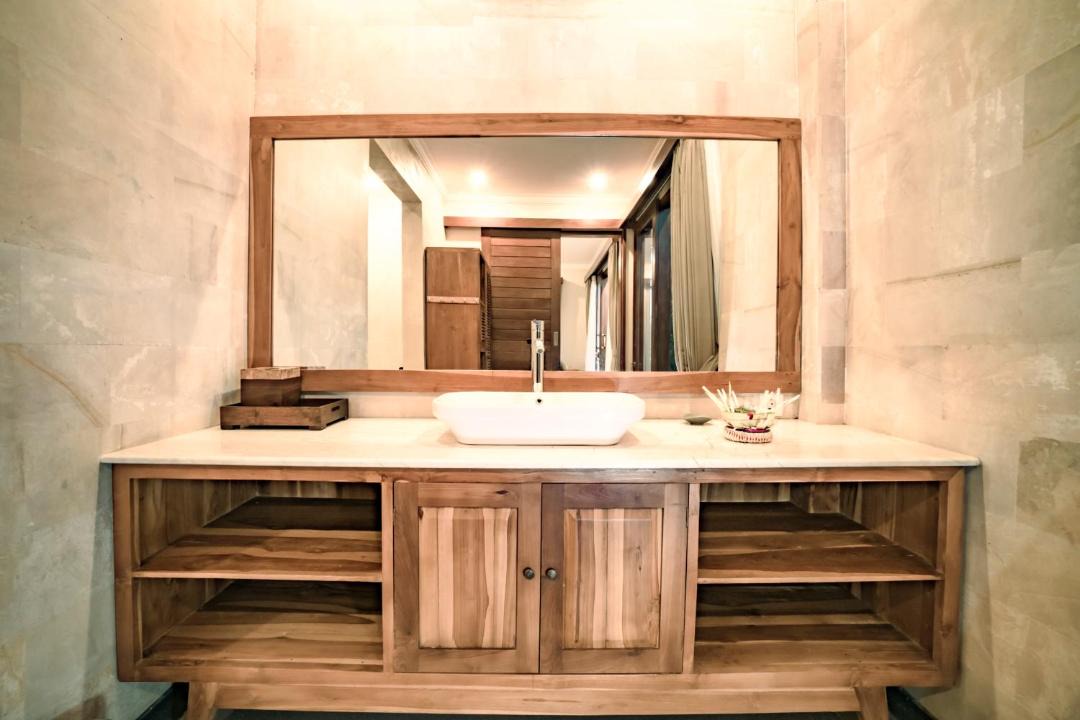 Photo of Bathroom in Kedewatan