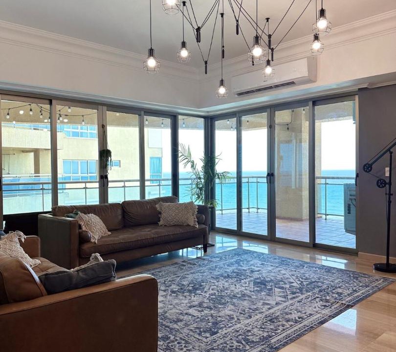 Photo of Livingroom in San Geronimo