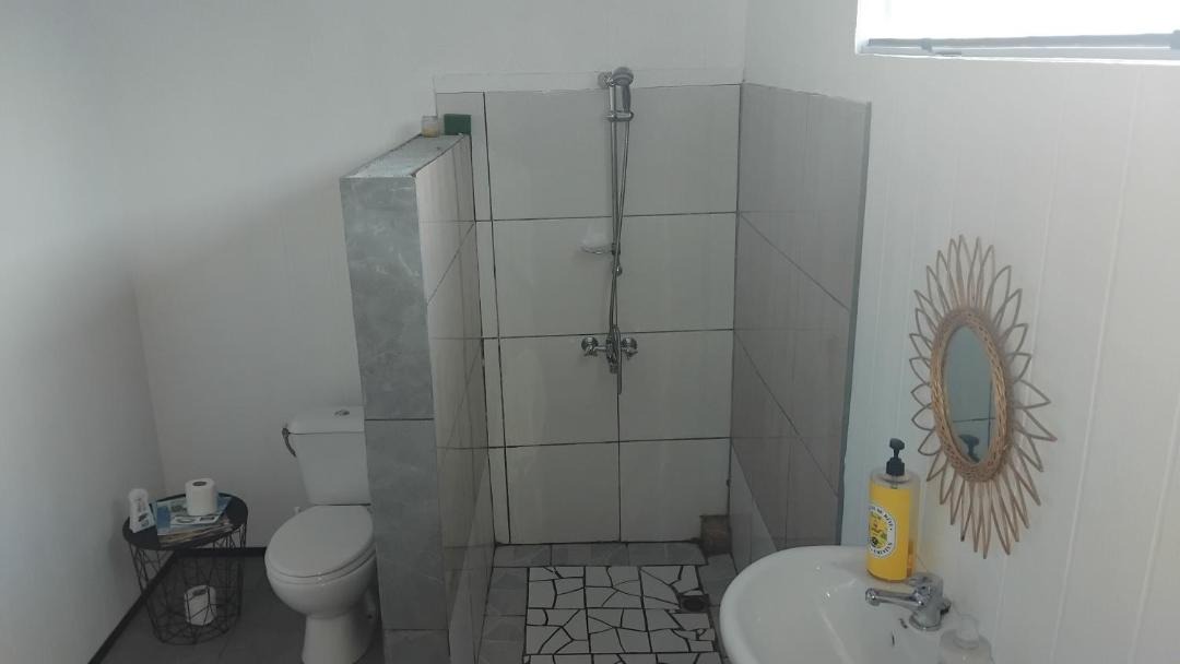 Photo of Bathroom in Fare