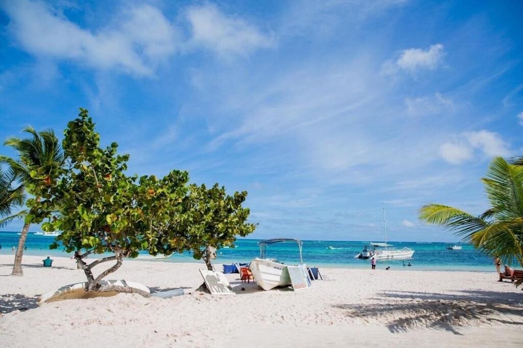 Photo of Others in Playa Bibijagua