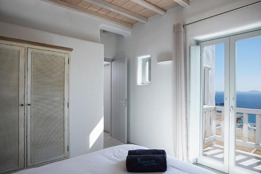 Photo of Bedroom in Faros Armenistis