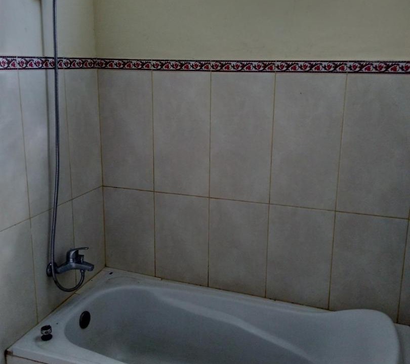 Photo of Bathroom in Kedewatan