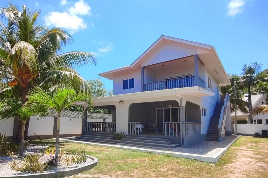 Photo of Others in Anse Kerlan
