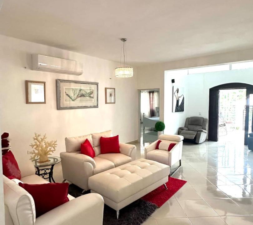 Photo of Livingroom in Sanchez