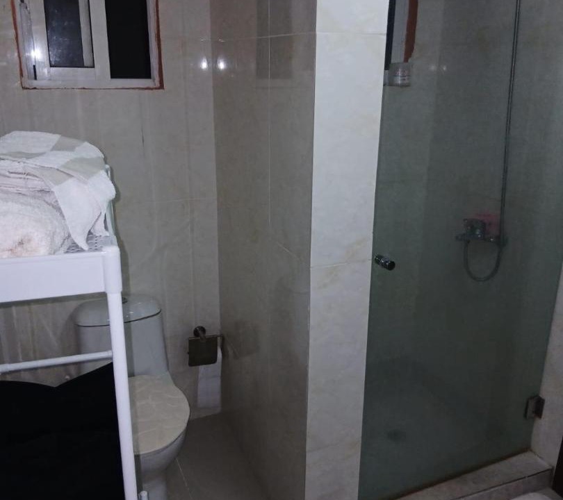 Photo of Bathroom in Veron
