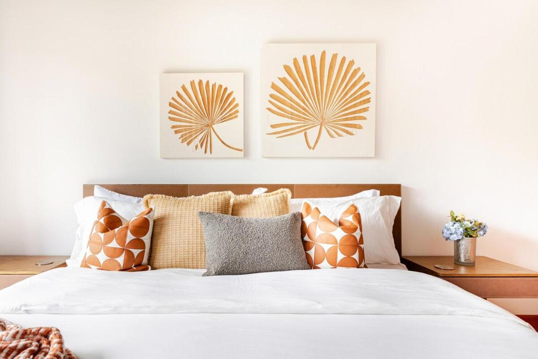 Photo of Bedroom in Los Altos