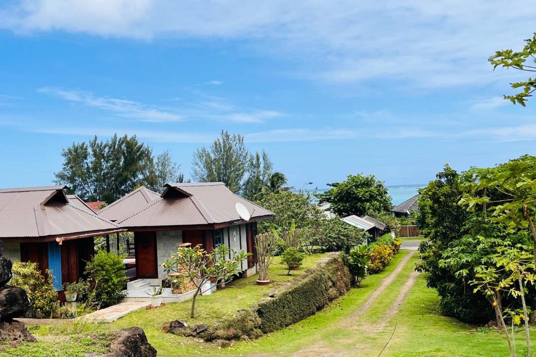 Photo of Others in Moorea-Maiao