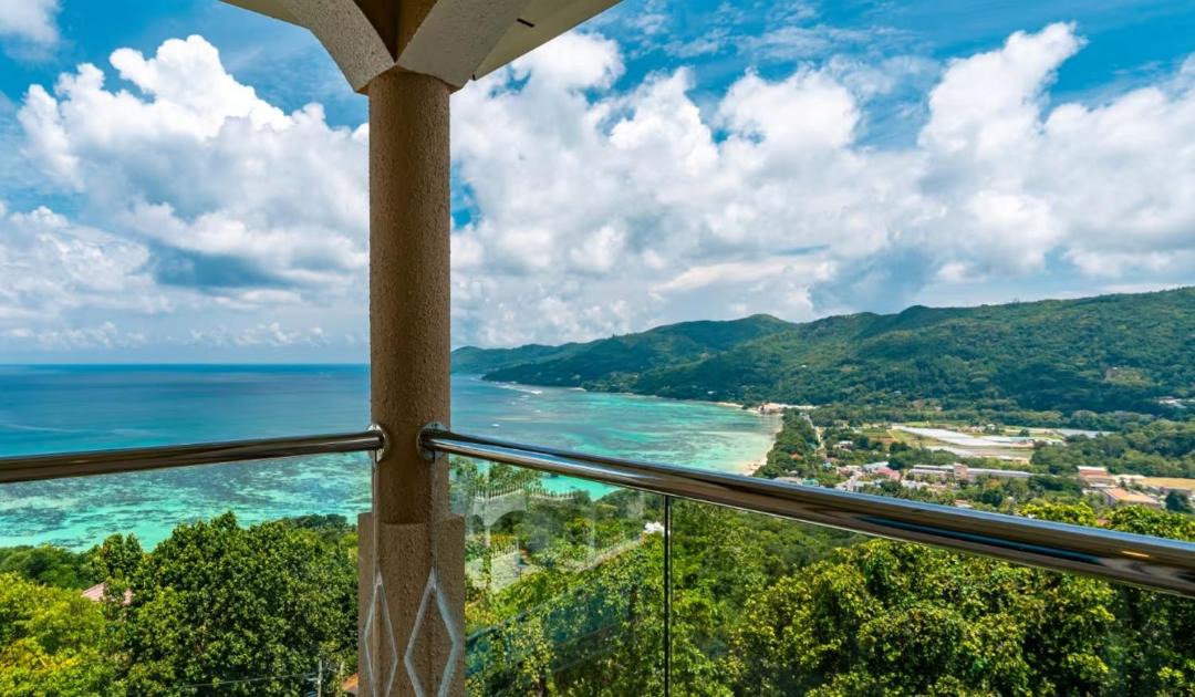 Photo of Patio Balcony in Anse Royale