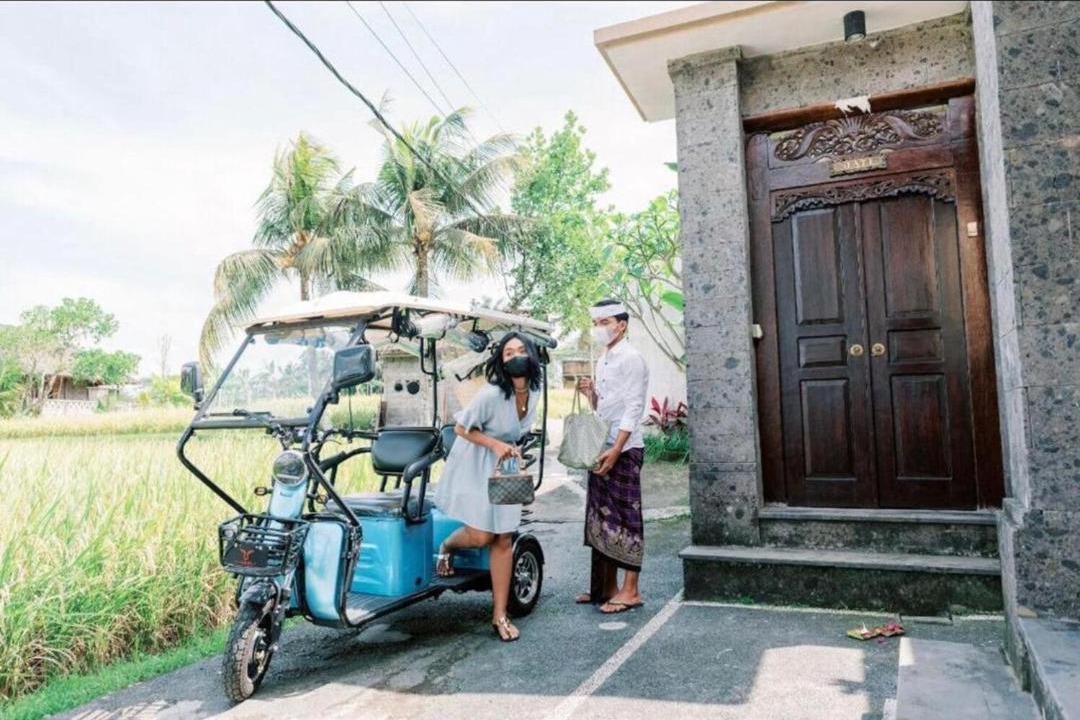 Photo of Others in Penestanan
