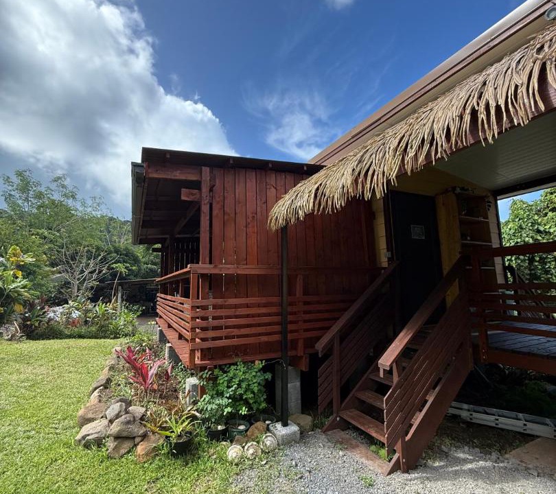 Photo of Others in Teahupoo