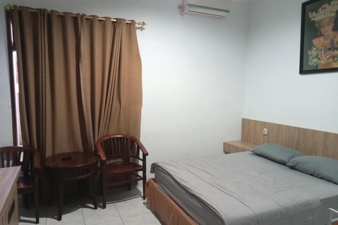 Photo of Bedroom in Delod Peken