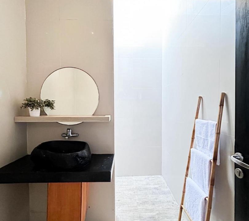 Photo of Bathroom in Suraberata