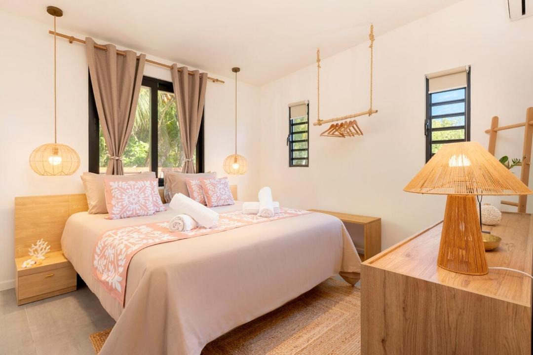 Photo of Bedroom in Teavaro
