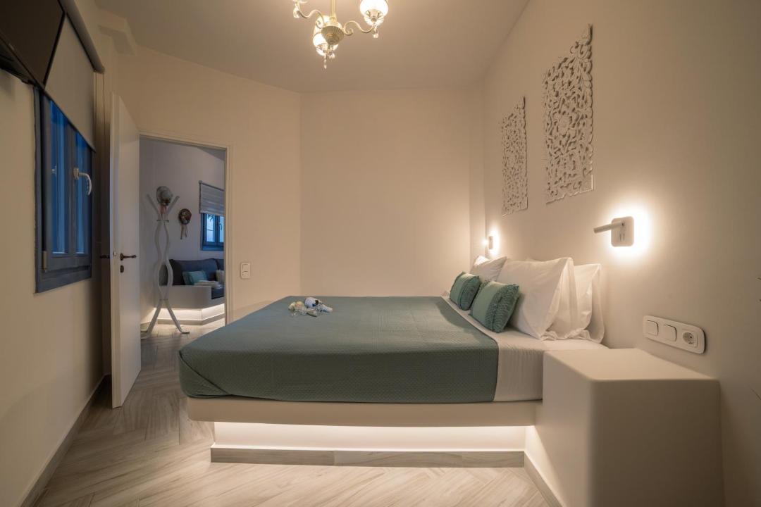 Photo of Bedroom in Paleopolis
