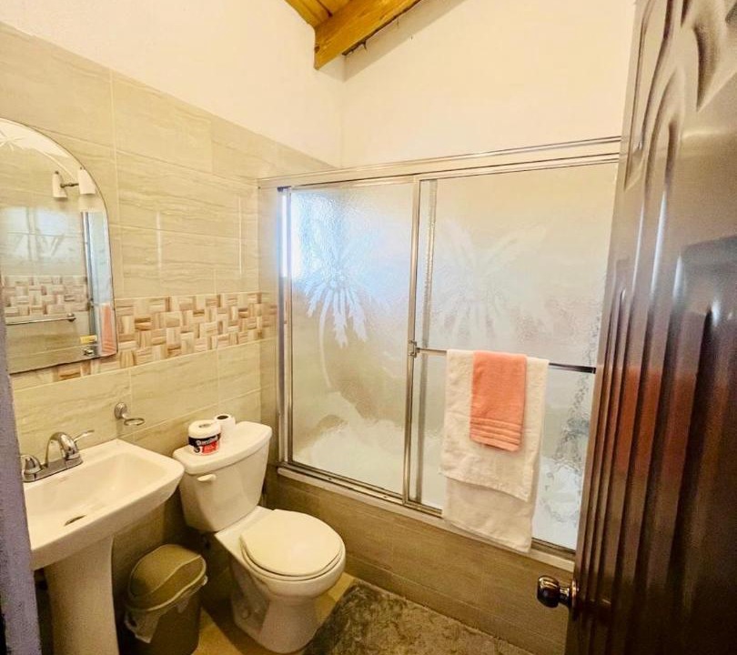 Photo of Bathroom in Jarabacoa