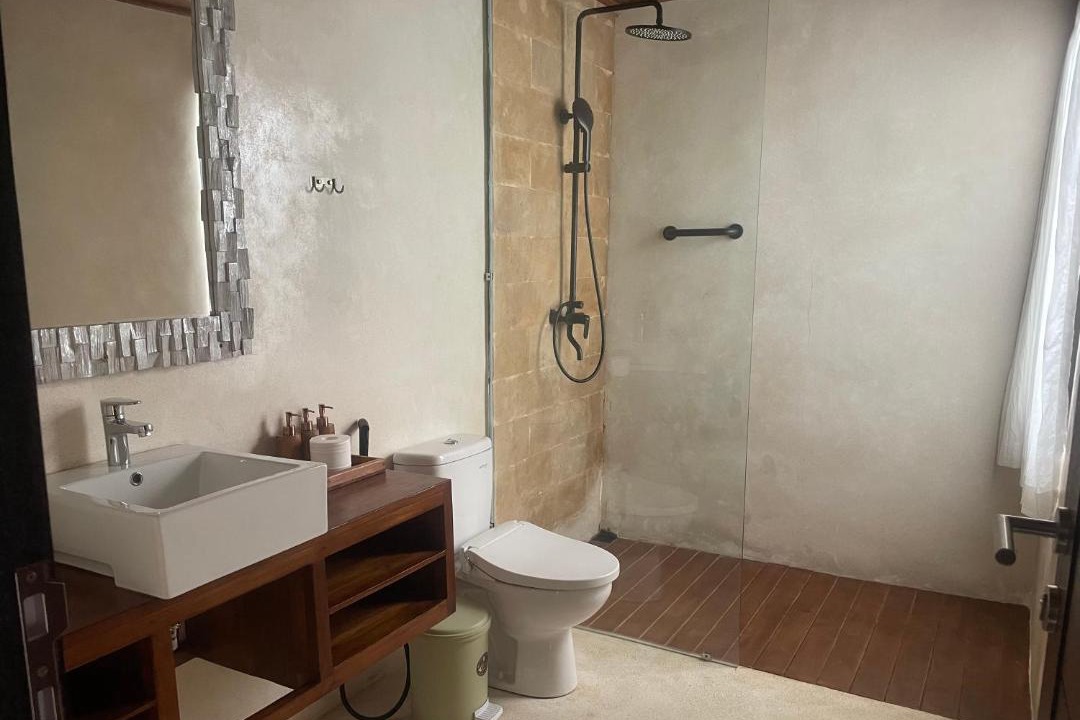 Photo of Bathroom in Kedewatan