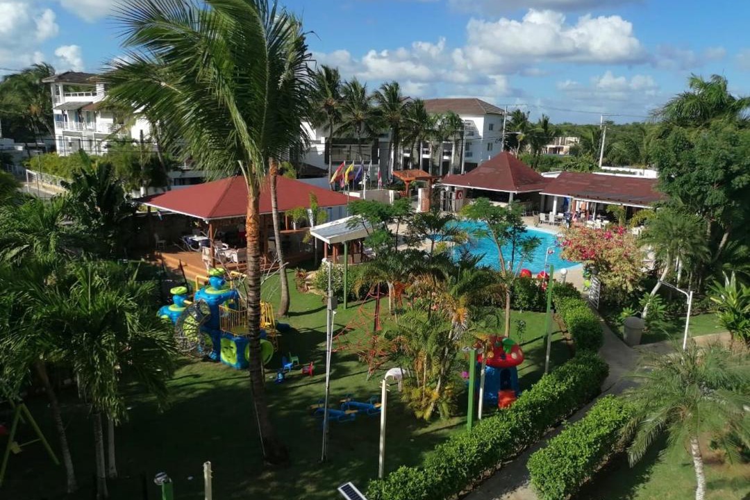 Photo of Others in Dominicus