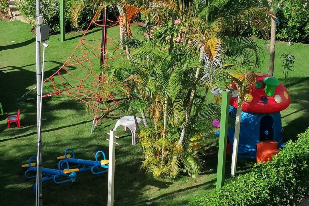 Photo of Others in Dominicus