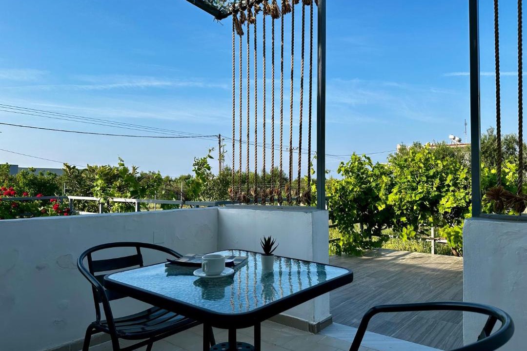 Photo of Patio Balcony in Tingaki