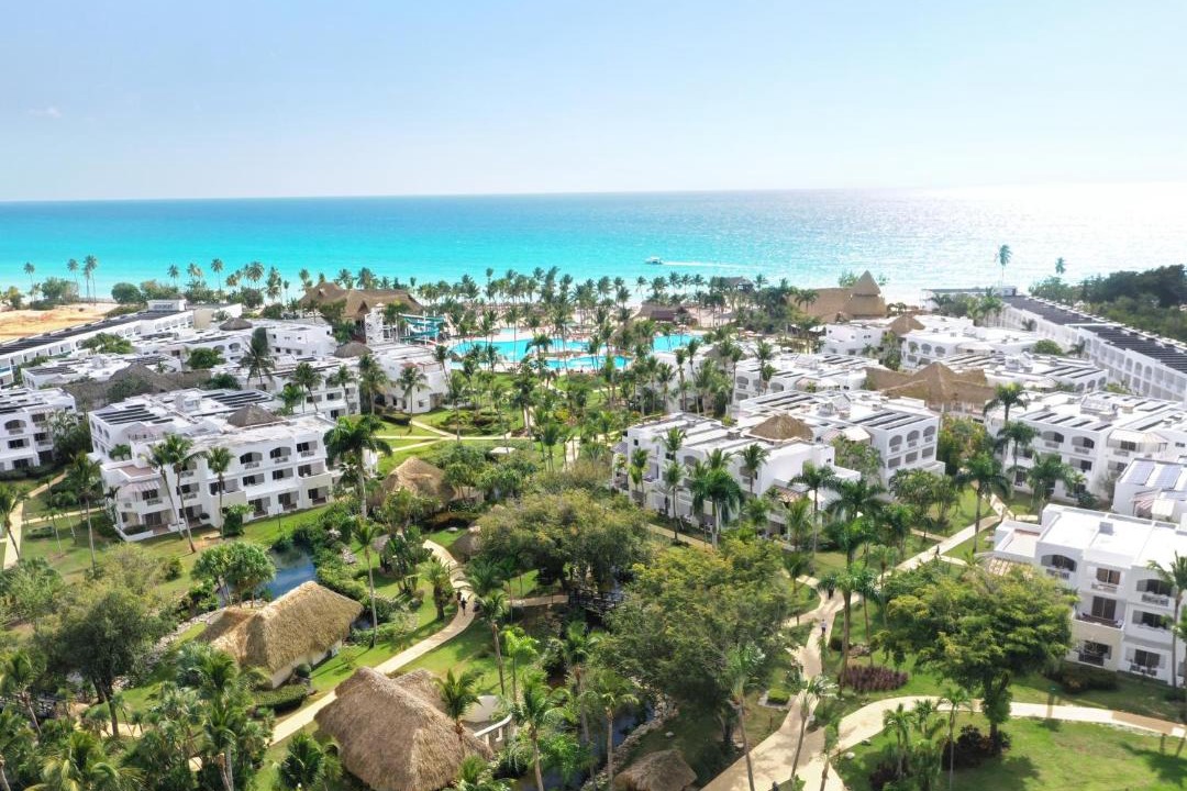 Photo of Others in Dominicus