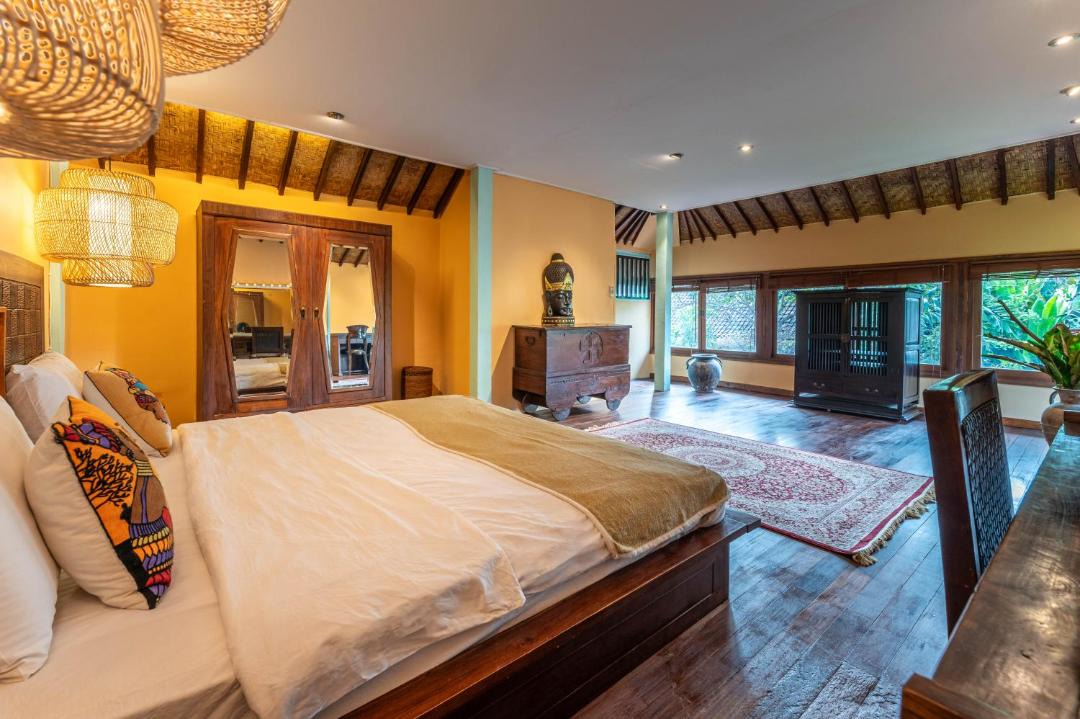 Photo of Bedroom in Drupadi