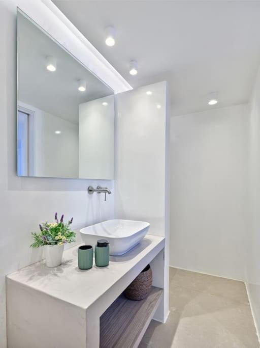 Photo of Bathroom in Naousa
