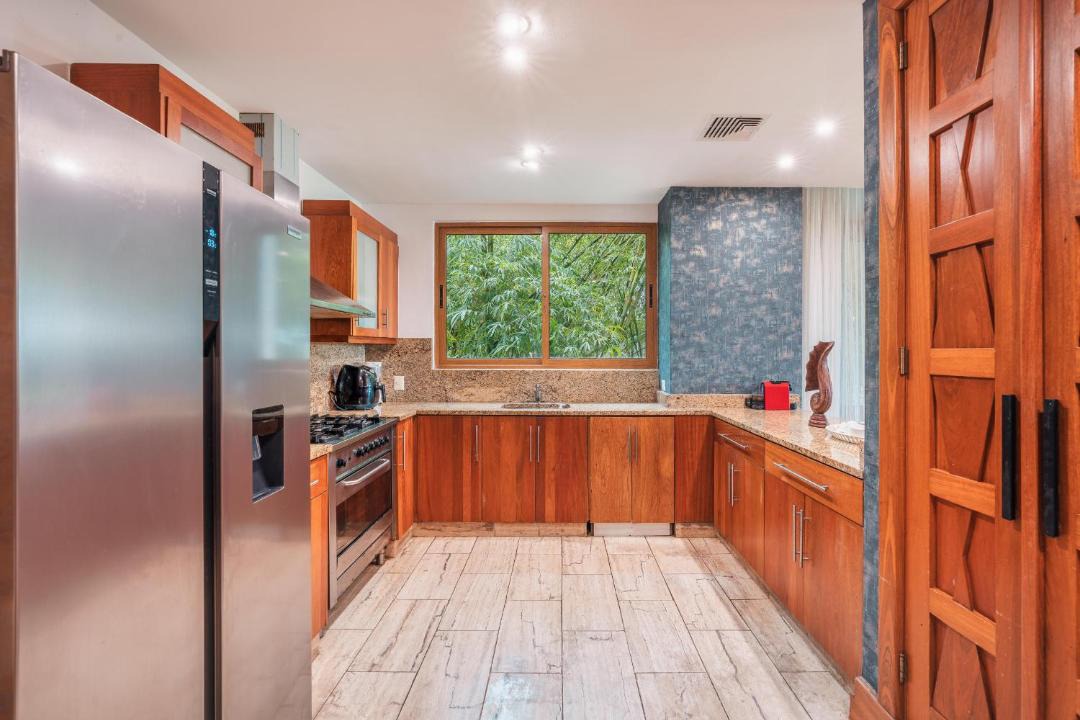 Photo of Kitchen in Los Altos