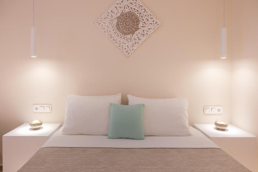 Photo of Bedroom in Paleopolis