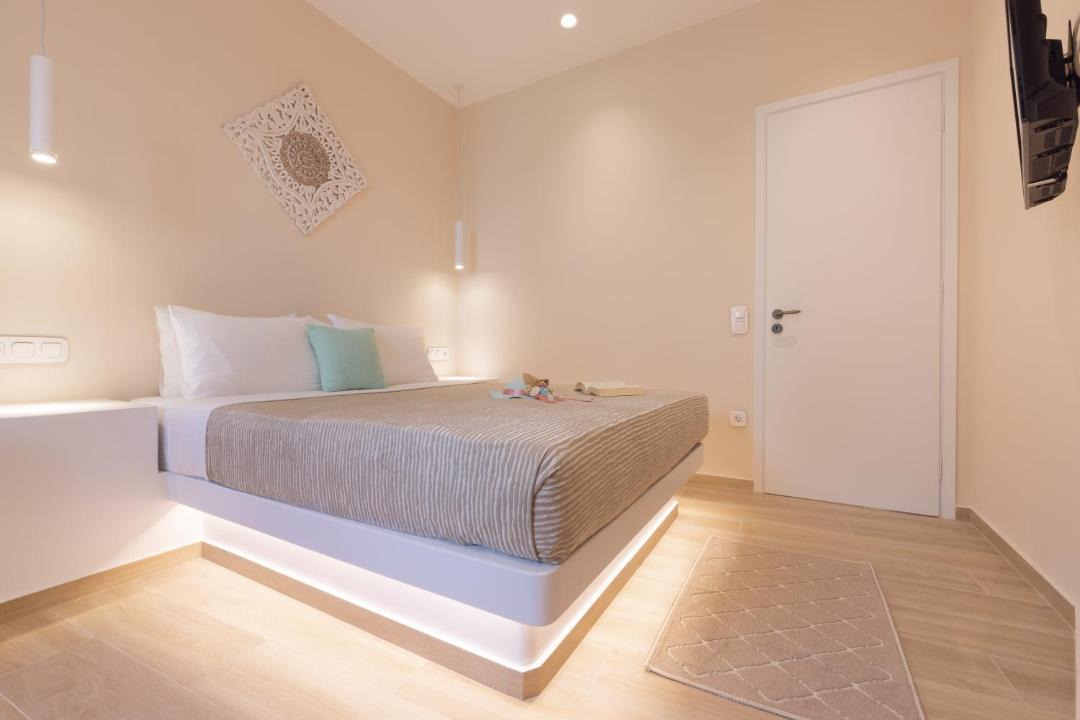 Photo of Bedroom in Paleopolis