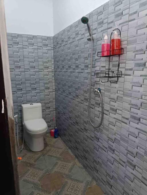 Photo of Bathroom in Kalibukbuk