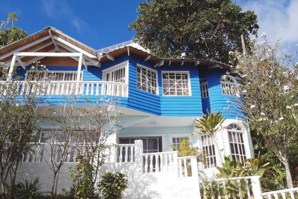 Photo of Buildings in Barrio La Fortaleza Vieja