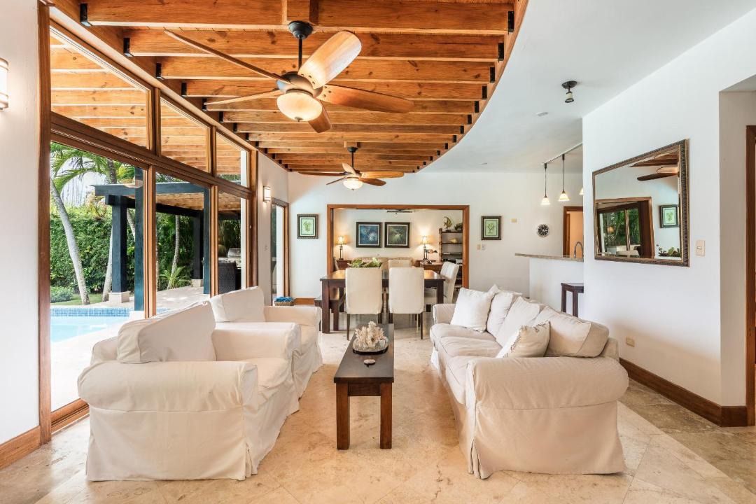 Photo of Livingroom in Puerto Bahia