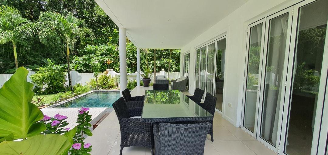 Photo of Patio Balcony in Beau Vallon