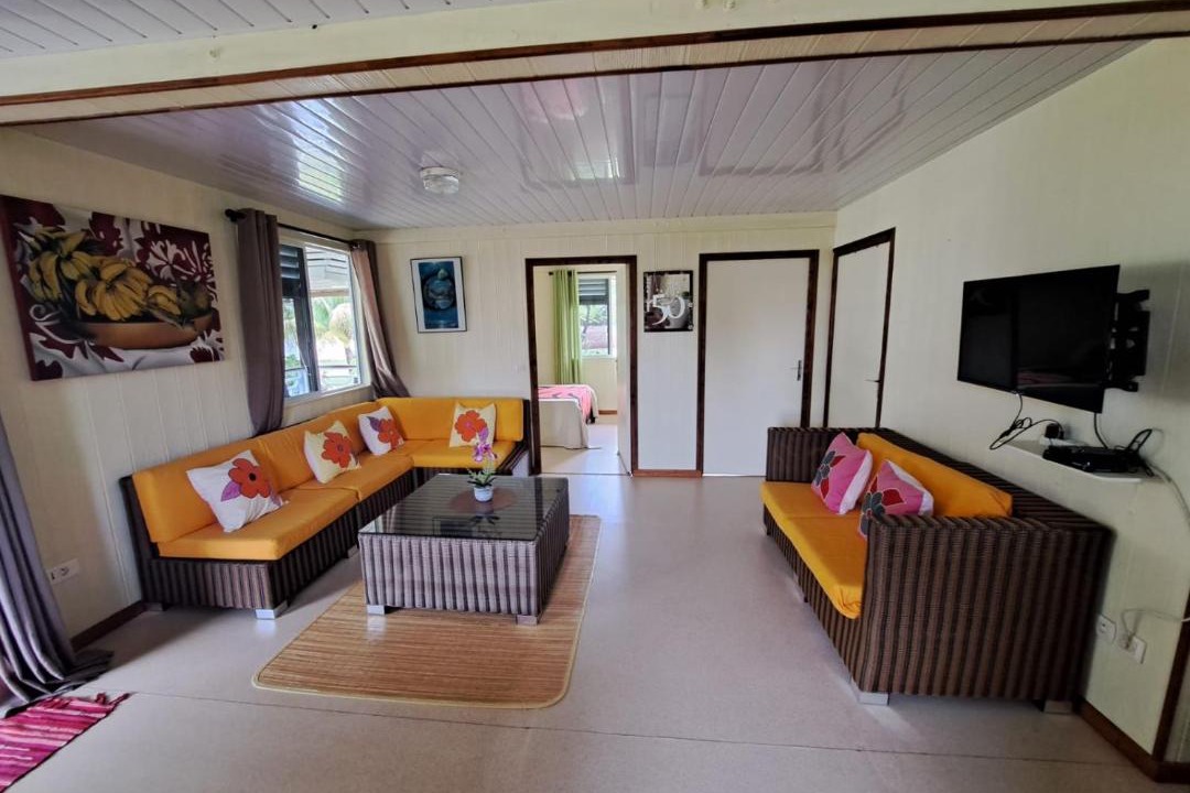 Photo of Others in Teahupoo