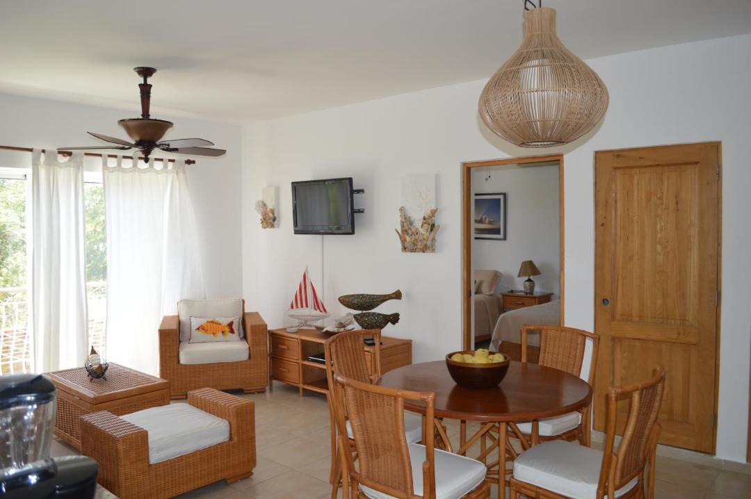 Photo of Others in Dominicus