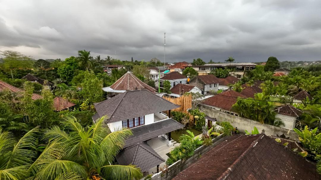 Photo of Others in Penestanan