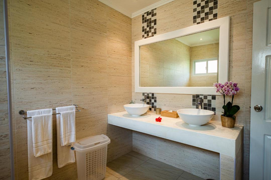 Photo of Bathroom in Anse Boudin