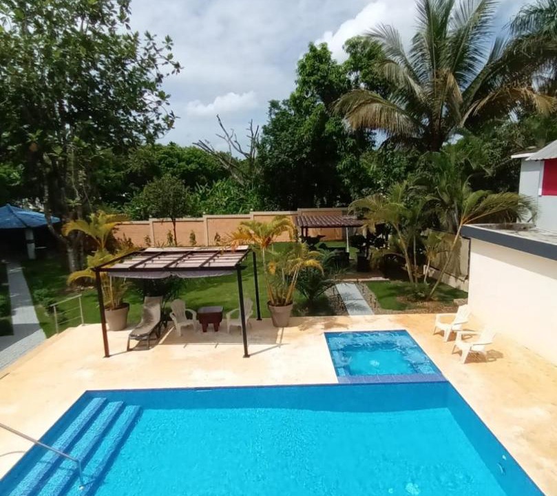 Photo of Outdoor in Pedro Brand