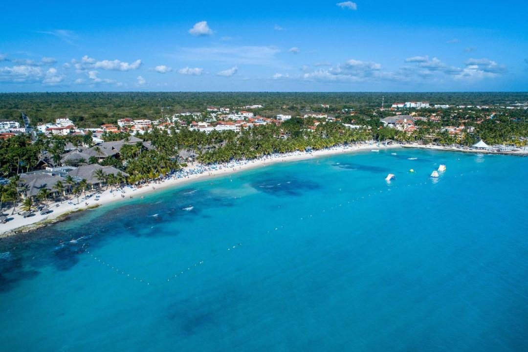 Photo of Others in Dominicus