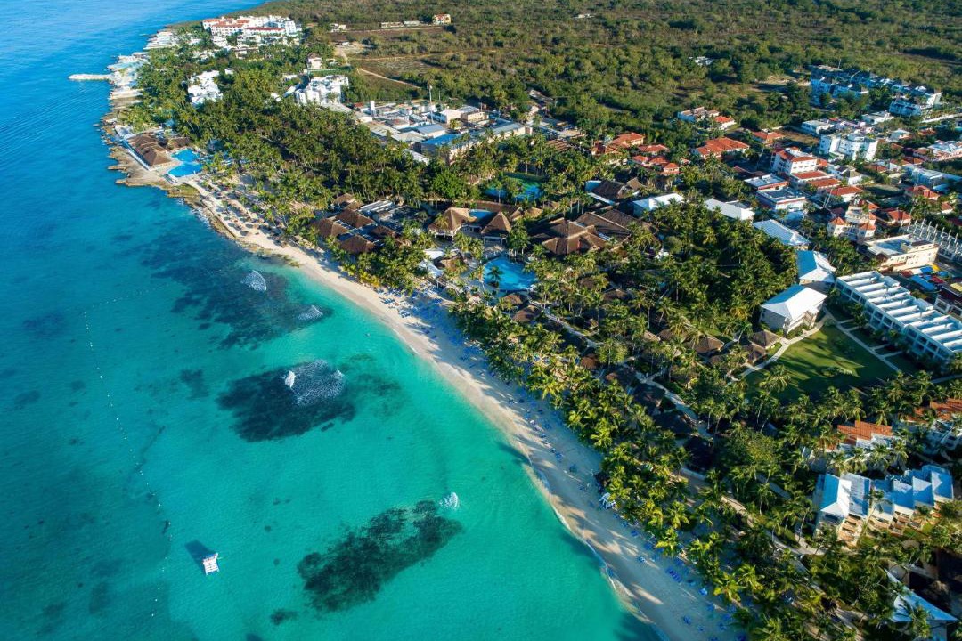 Photo of Others in Dominicus