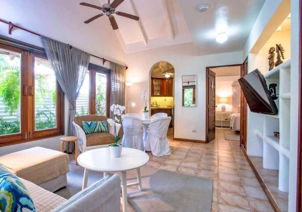 Photo of Livingroom in Punta Aguila