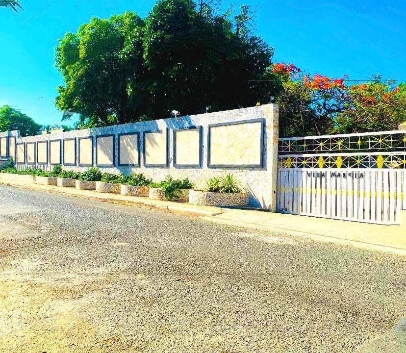 Photo of Buildings in La Caleta