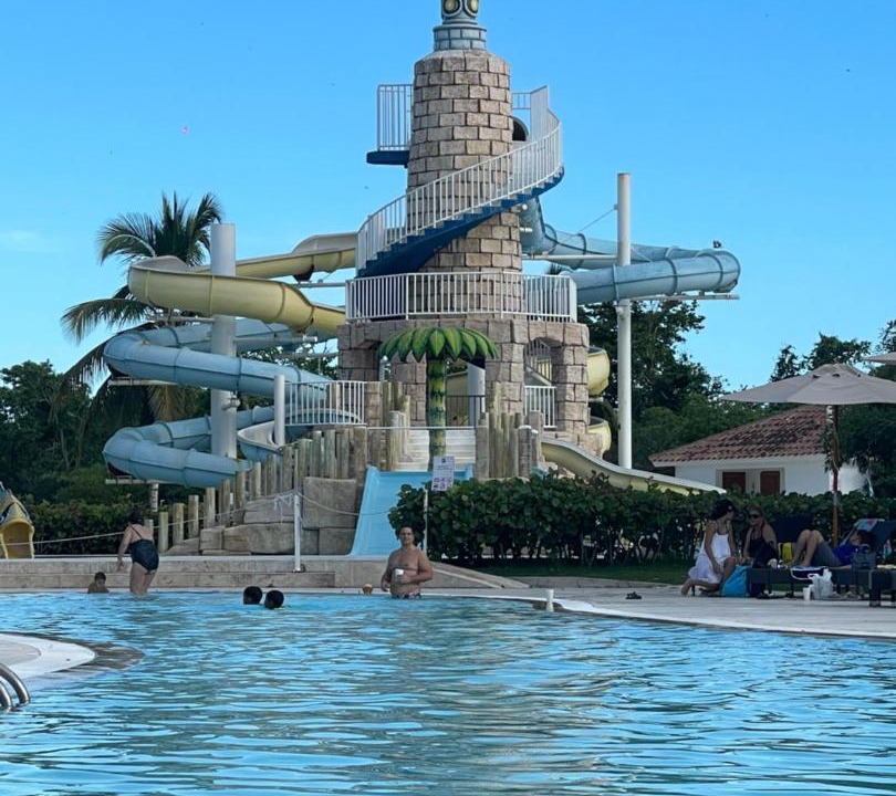Photo of Others in Dominicus