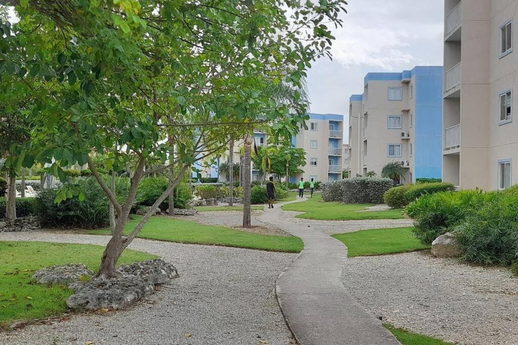 Photo of Buildings in Veron