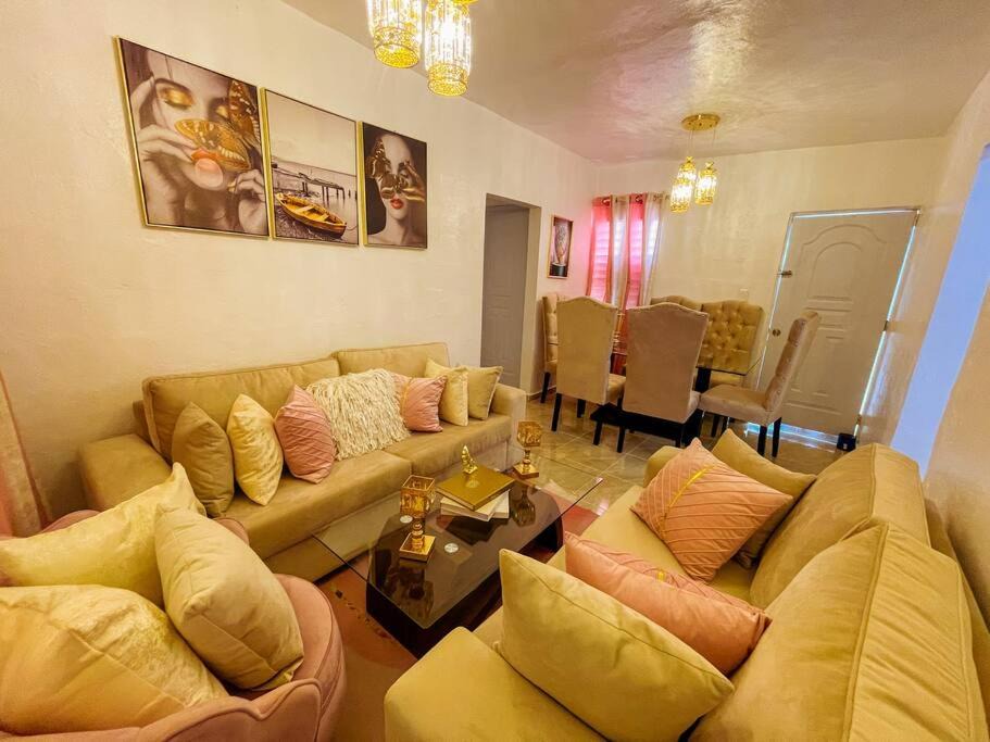 Photo of Livingroom in Villa Isabela