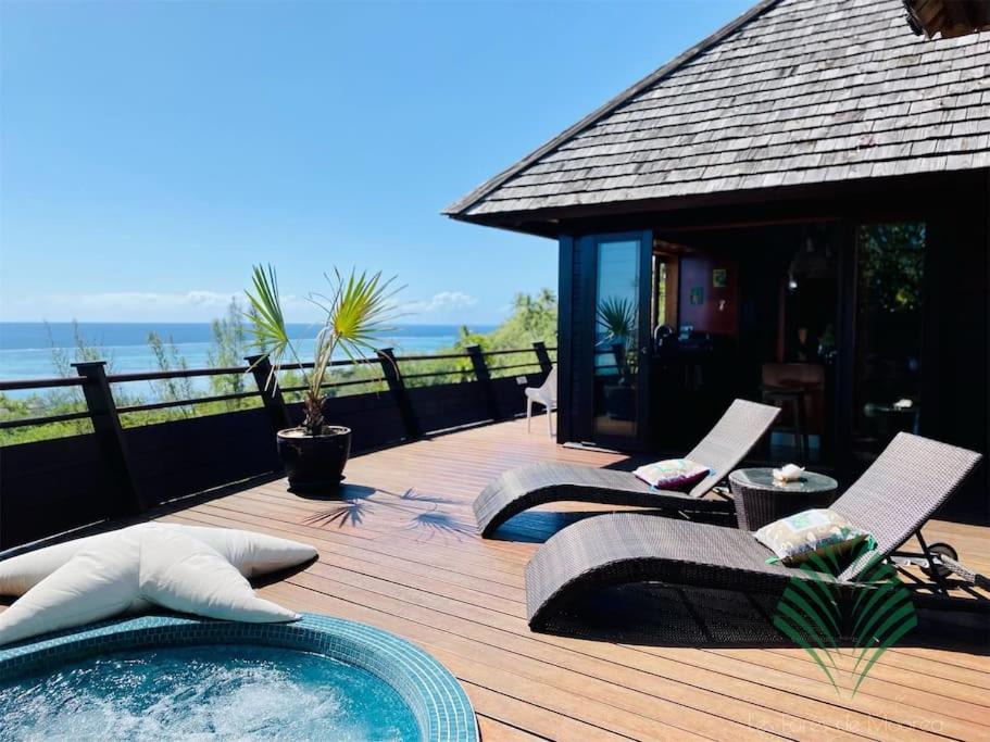 Photo of Others in Moorea-Maiao