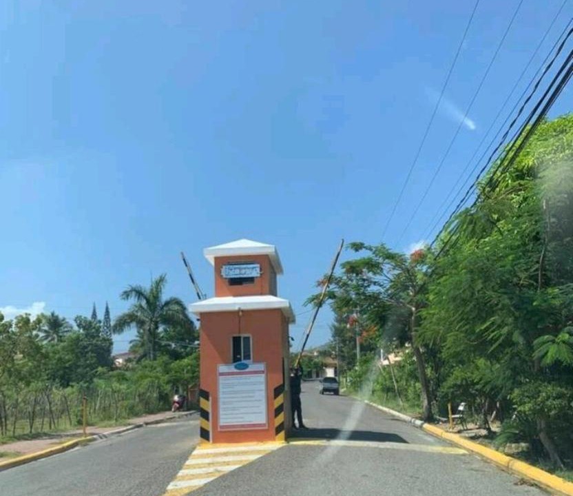 Photo of Buildings in Residencial El Doral