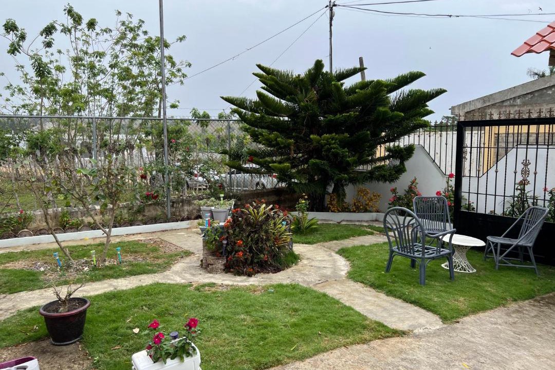 Photo of Buildings in Cabrera