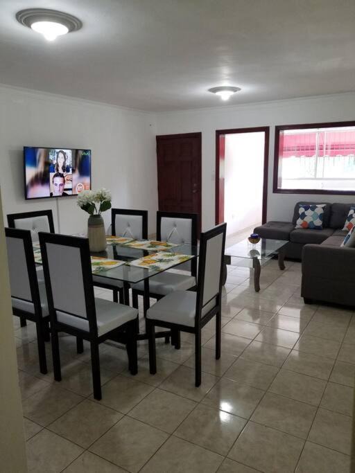 Photo of Livingroom in Honduras