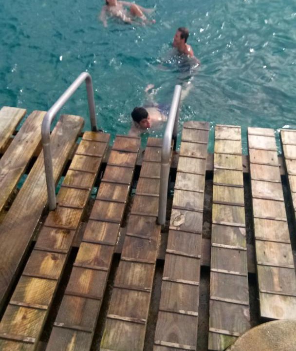 Photo of Human In Picture in Dominicus